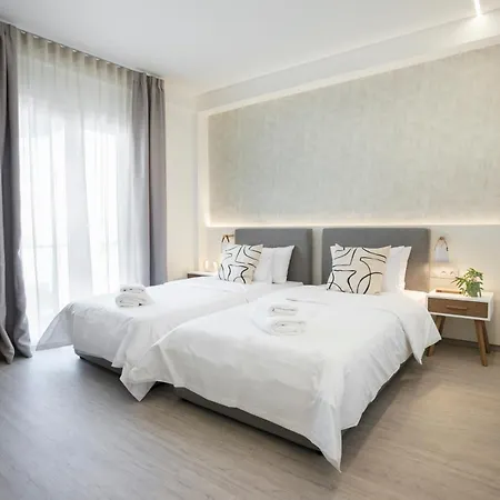 Deluxe In Kallithea With Balcony & Wifi